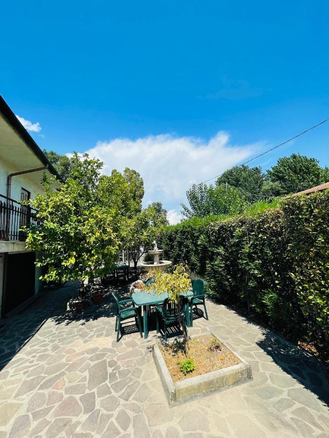 La Casa Di Nonna Attilia Apartment Fondi Exterior foto